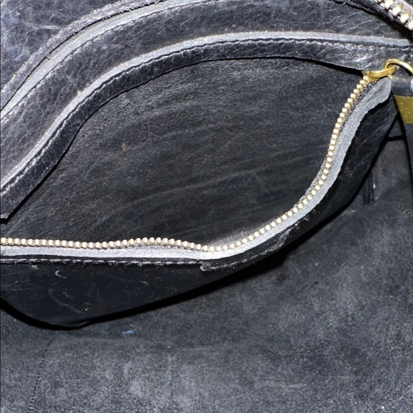 Madewell The Zip-Top Medium Transport Tote - Picture 8 of 14